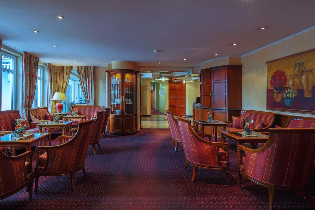 Hotel-Restaurant Kunz Pirmasens Buitenkant foto