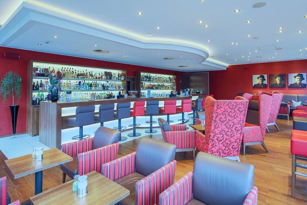 Hotel-Restaurant Kunz Pirmasens Buitenkant foto
