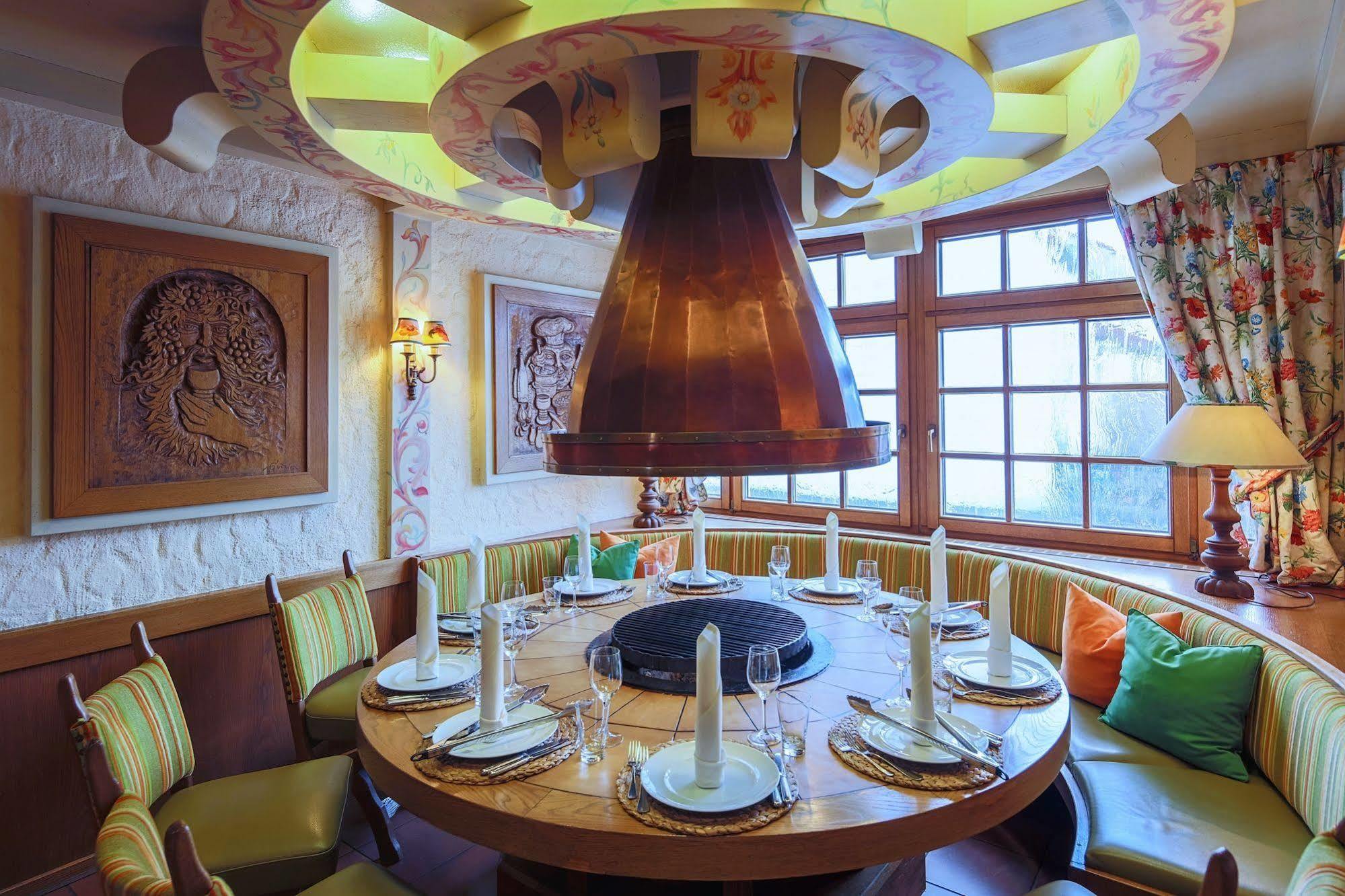 Hotel-Restaurant Kunz Pirmasens Buitenkant foto